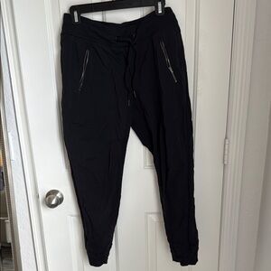 Athleta Women’s Black Jogger Pants
